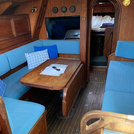 Unique Wooden Sail Yacht + 2 Bikes Included! Hotel Sant Adrià de Besòs Kültér fotó